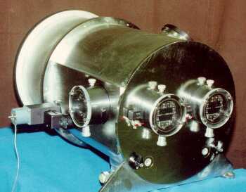 Model 207 V Photo - 13kb